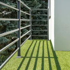 Najlepsze wykładziny na balkon: Trwałe i odporne na każdą pogodę