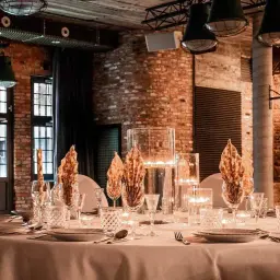 Restauracja w stylu industrialnym: charakterystyka i inspiracje