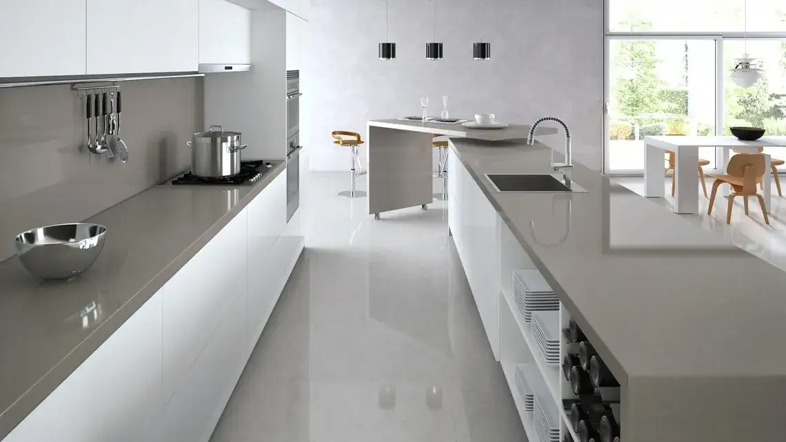 Zdjęcie Baltic Grey Konglomerat: Eleganckie Rozwiązanie dla Nowoczesnych Wnętrz