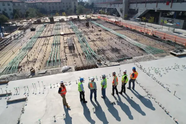 Projekt budowlany z myślą o funkcjonalności – co musi uwzględniać dobry plan oświetlenia?